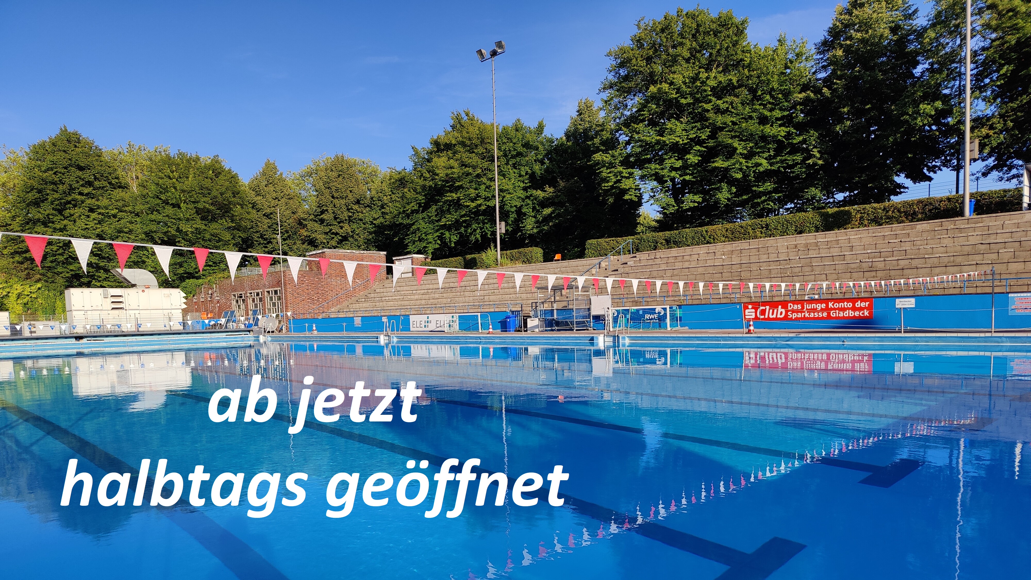 Freibad halbtags geöffnet